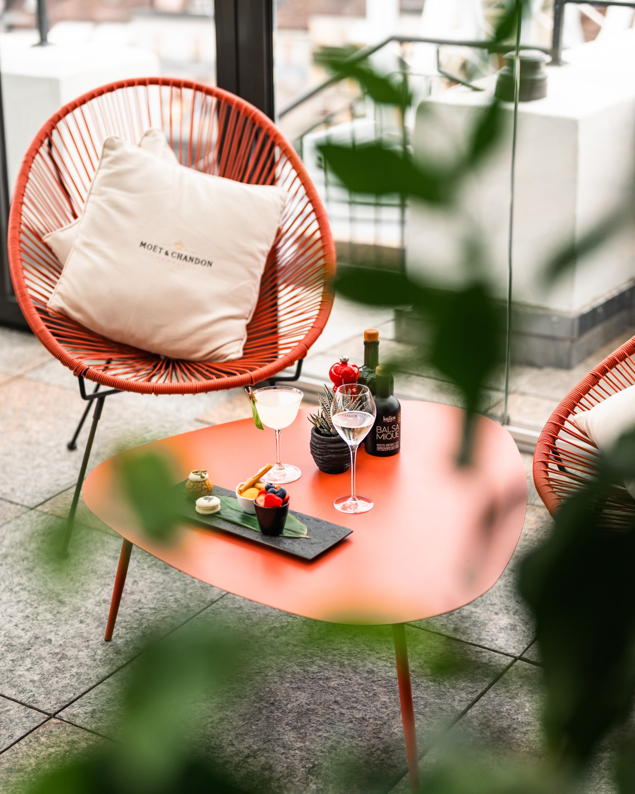 RGANDCO R5 02498 scaled